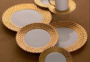 L’Objet Aegean Gold Dinnerware Featured in Traditional Home Showhouse