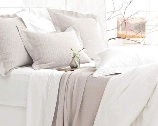 Classic Hemstitch Bedding