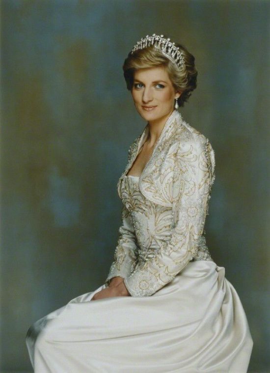 Lady Diana Playbuzz.com