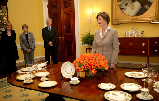 First Lady Laura Bush in the White House with Anna Weatherley Magnolia Dinnerware (courtesy The White House archives)